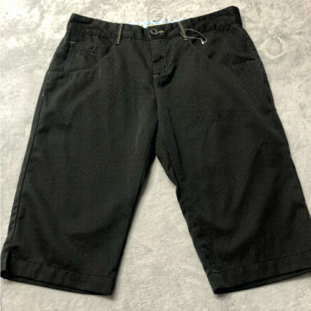 Thor Black Bermuda Shorts Size 9
